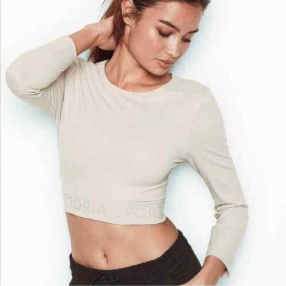 Victoria Sport Nude Crop Top Long Sleeve Fit